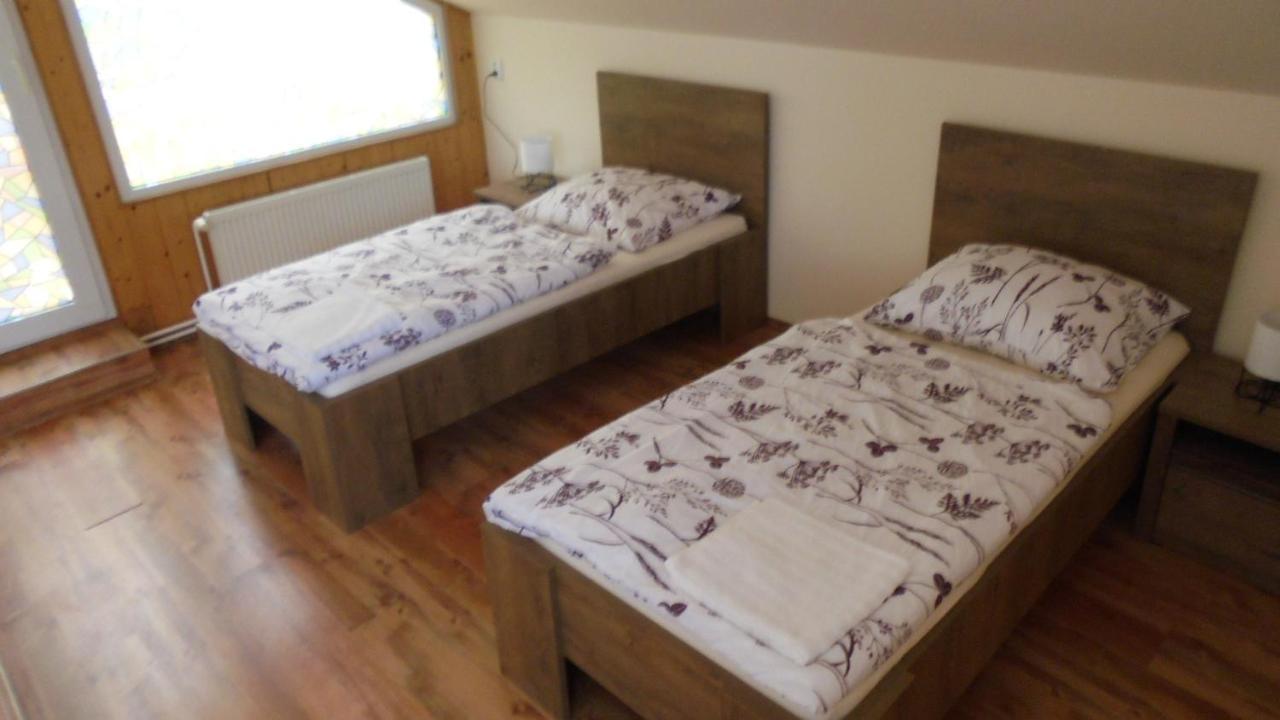 Apartman Aya Janov nad Nisou Zewnętrze zdjęcie