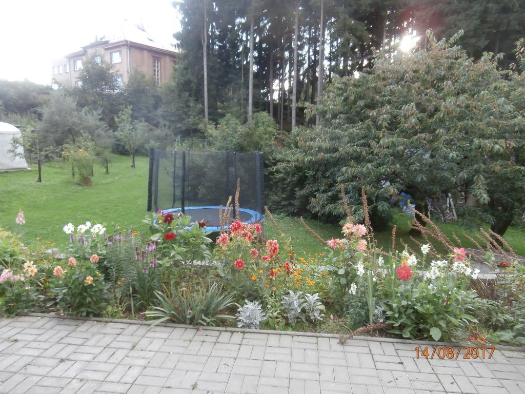 Apartman Aya Janov nad Nisou Zewnętrze zdjęcie