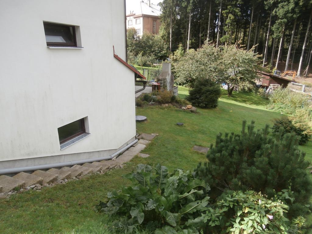 Apartman Aya Janov nad Nisou Zewnętrze zdjęcie